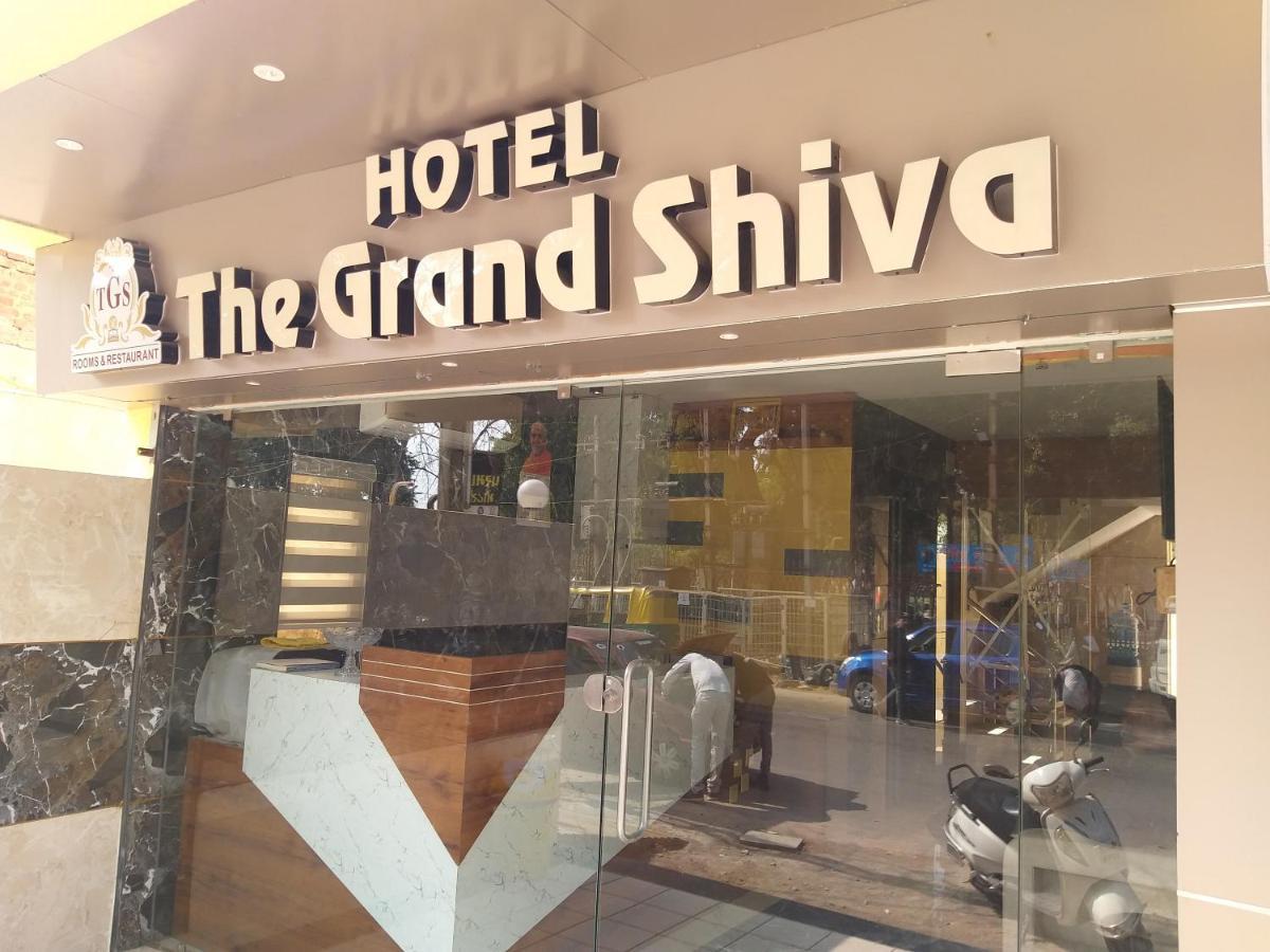Hotel The Grand Shiva Gondal Exterior foto