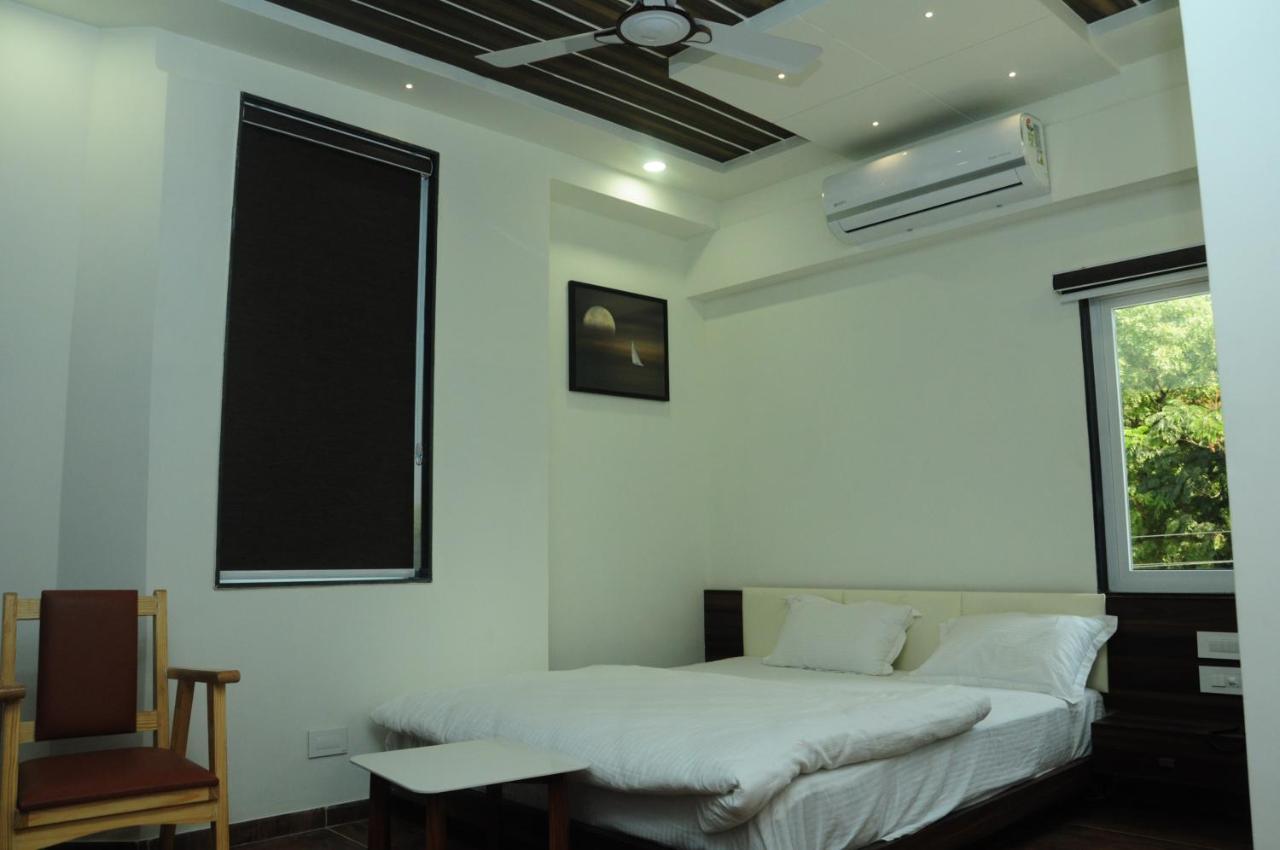 Hotel The Grand Shiva Gondal Exterior foto
